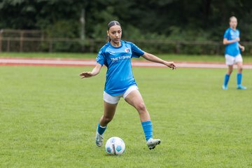 Bild 405 - wBJ VfL Pinneberg - Germania Schnelsen : Ergebnis: 15:1